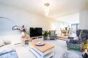 Photo 27- click for photo gallery